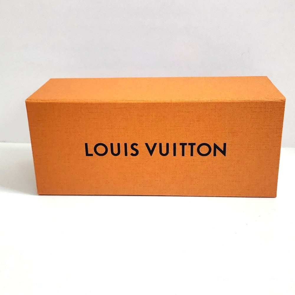 Louis vuitton box decir, storage, staging, gifting, gift, props brand new